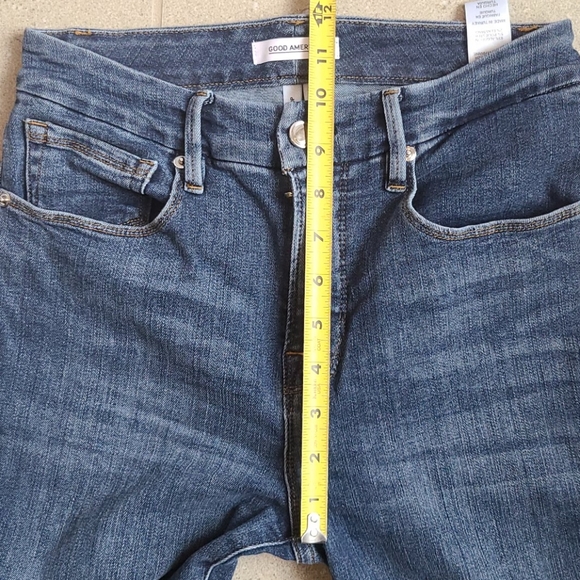 Good American Good Legs Crop Size 2 - Picture 8 of 8